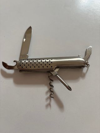 Navaja multiusos de acero inoxidable