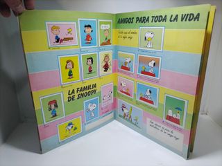 Álbum de cromos Snoopy Panini