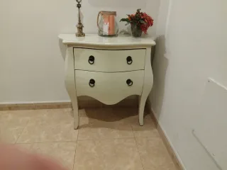 Cómoda blanca 2 cajones madera y espejo a juego