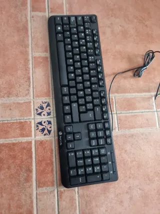 Teclado NGS Negro