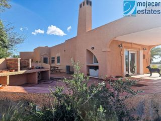 Chalet en venta en Vera Ciudad en Vera