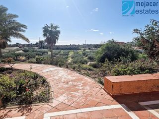 Chalet en venta en Vera Ciudad en Vera