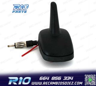 ANTENA ALETA DE TIBURÓN CON AMPLIFICADOR