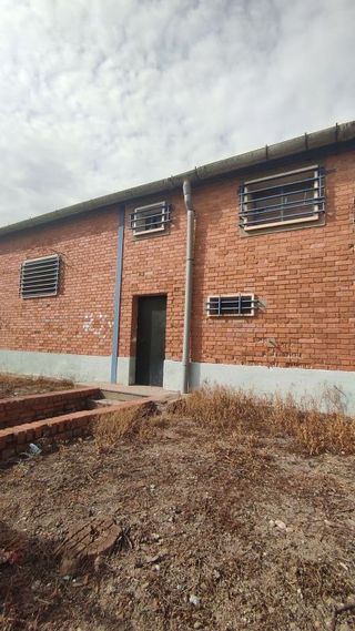 Nave industrial en alquiler en Aeropuerto en Madrid