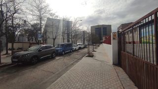 Nave industrial en alquiler en Aeropuerto en Madrid