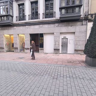Local comercial en alquiler en Zona Teatro Campoamor en Oviedo