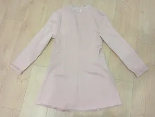 Chaqueta larga rosa con pedrería