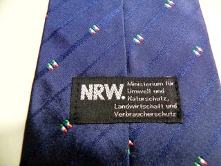 Corbata NRW azul con detalles multicolores