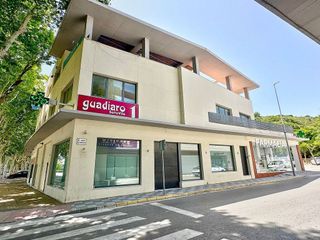 Local comercial en venta en San Enrique-Guadiaro-Pueblo Nuevo en San Roque