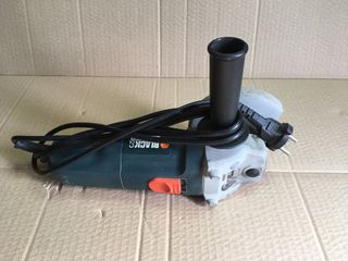 Radial Amoladora Black & Decker CD115 de 700 W