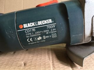 Radial Amoladora Black & Decker CD115 de 700 W