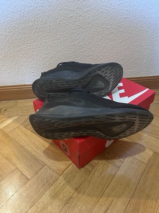 Nike Viale Talla 42