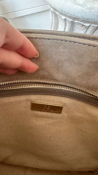 Bolso Purificación García piel topo