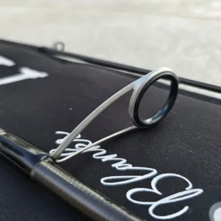 Caña Spinning YKR Armagedon 2.70m 10-38gr