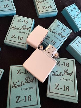 Zippo Blanco Mate