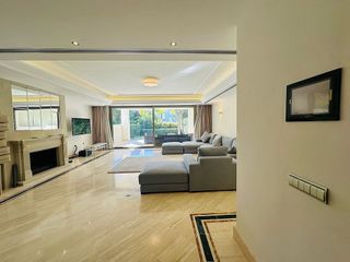 Casa adosada en alquiler en Nagüeles Alto en Marbella