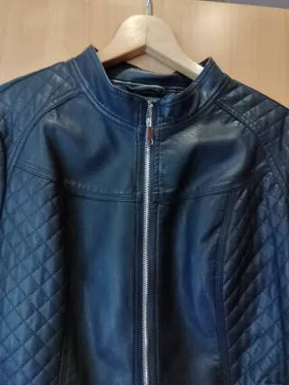 Chaqueta símil piel