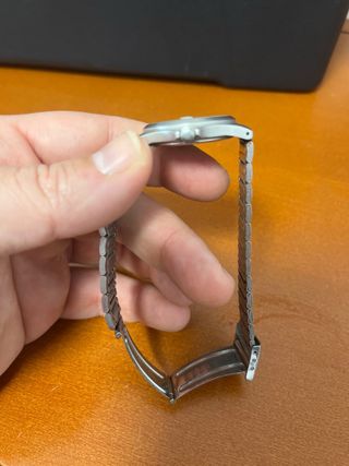 Reloj Swiss Military Cuarzo Plata y Blanco