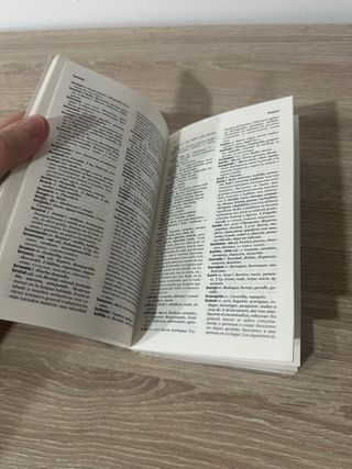 Vox Diccionario Esencial De Sinonimos Y Antonimo..