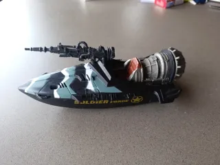 Barco Soldier Force con arma