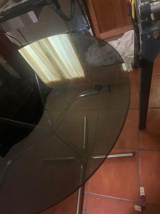 Mesa redonda cristal y metal