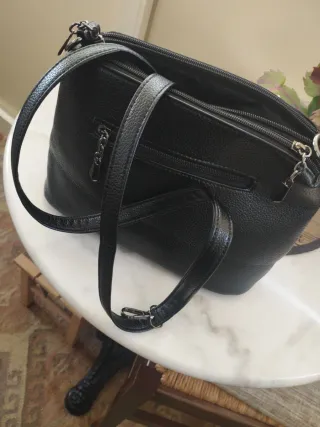 Borsa donna con tracolla nuova