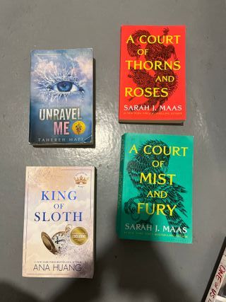 Libros de romance en inglés. Buen estado.