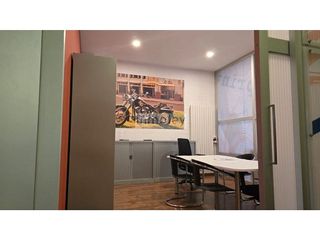 Nave industrial en alquiler en Adurtza - Aretxabaleta en Vitoria-Gasteiz