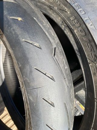 Neumaticos Pirelli Diablo Rosso IV