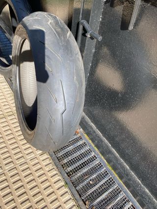 Neumaticos Pirelli Diablo Rosso IV