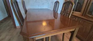 Tavolo da pranzo in legno massello