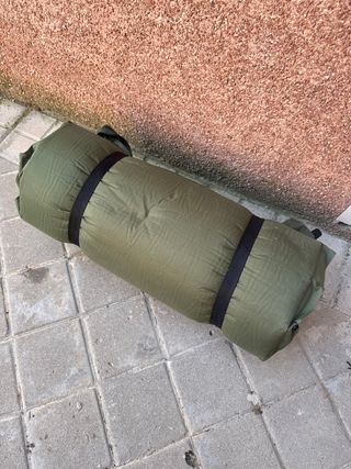 Esterilla inflable camping verde