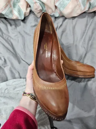 Décolleté marrone con tacco Gianmarco Puma Roma