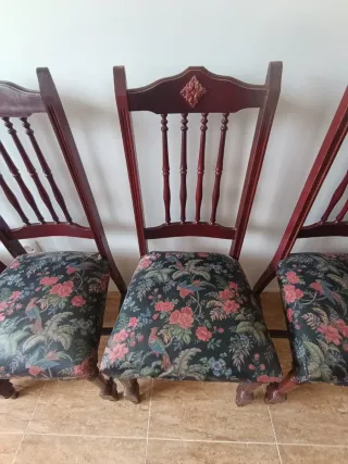Juego 6 sillas madera vintage tapizadas