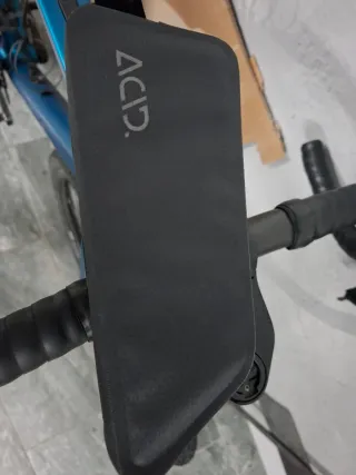 Bicicleta Cube Nuroad C62 Race 2025