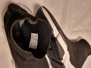 Zapatos Balenciaga Negros y Blancos