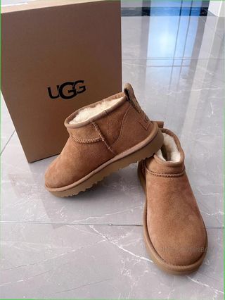 Botas UGG Classic Ultra Mini Talla 40