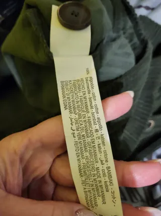 Falda Zara verde de pana. Talla XL.