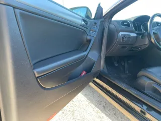 Volkswagen Golf 2.0 Cabrio 2012