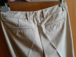 Pantalón de vestir beige talla M