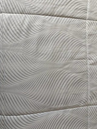 Edredón Cama 90 Gris y Blanco