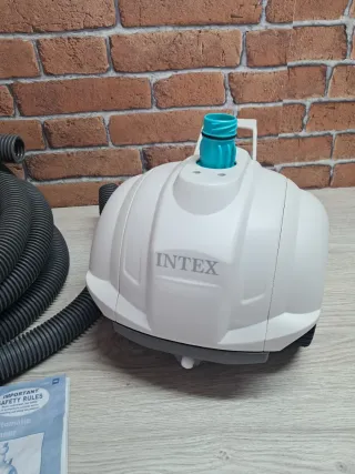 Robot Limpiafondos Intex Krystal