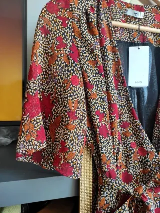 Vestido largo Mango gasa abertura estampado flores