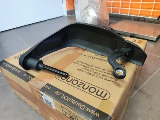 Cubremanetas CFMoto Negro