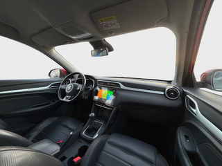 DESDE 236€ AL MES SIN ENTRADA MG ZS LUXURY MANUAL