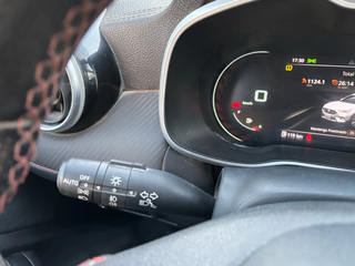 DESDE 236€ AL MES SIN ENTRADA MG ZS LUXURY MANUAL