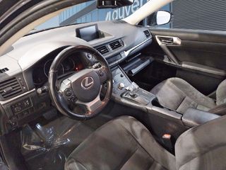Lexus CT 200h Business 100 kW (136 CV)