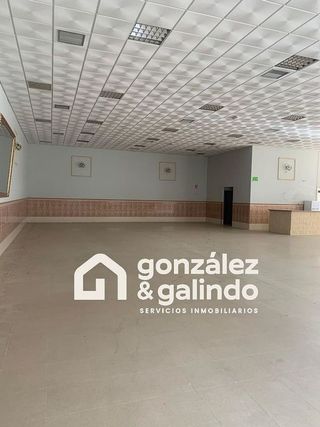 Nave industrial en venta en Osuna