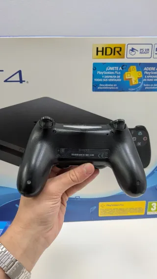 PS4 Negra + Juegos