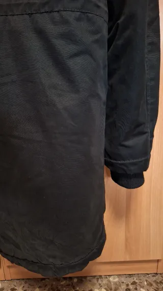 Parka Negra Bershka Talla M